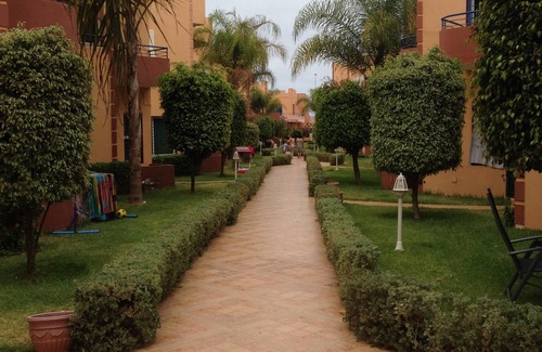 Moulay Abdallah Apartment | Apartment with pool in sidi bouzid