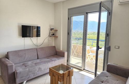 Orikum Apartment | Apartment With Pool View In Rradhime