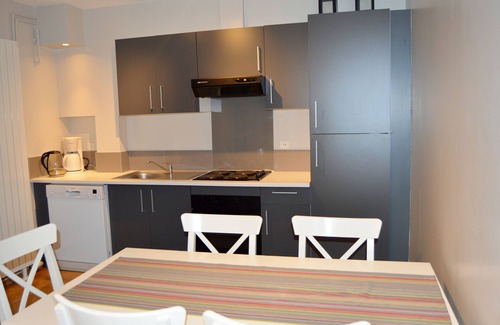 Ascain Apartment | Apartment with private garden and terrace