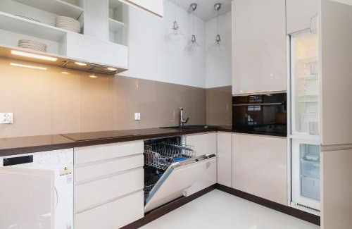 City Centre Apartment | Apartment with Private Parking - Lubicz 17 street