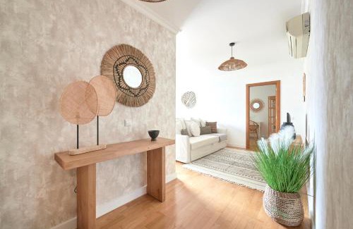 Benfica Apartment | Apartment with Private Terrace & Car Garage