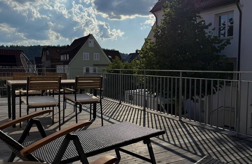 Freudenstadt Apartment | Apartment with roof terrace on the market square - Pets welcome!