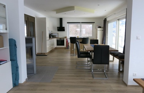 Bad Hofgastein Apartment | Apartment with stunning panoramic views for 6 people in an exposed location