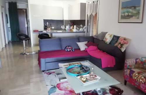 Cagnes-sur-Mer Apartment | Apartment with sea view, cosy, air-conditioned, secure private parking, quiet location