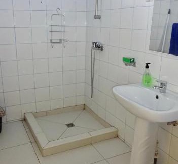 Tarrafal Apartment | Apartment with sea view near the beach and the village center!
