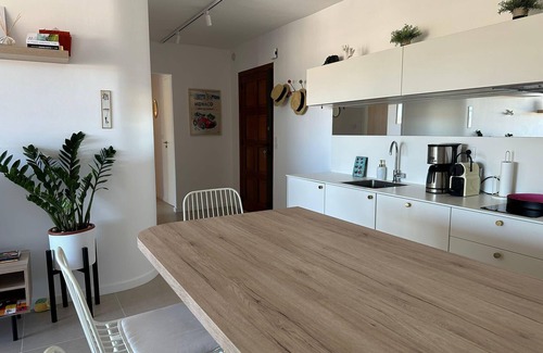 Le Cannet Apartment | Apartment with terrace in Le Cannet Colline