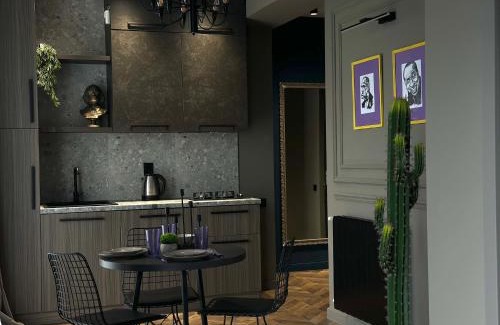 Vake-Saburtalo Apartment | Apartment with terrace