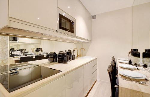 Batignolles House | Apartment with terrace - Parc monceau