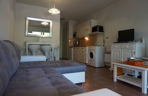 Calvi Apartment | Apartment with the feet in the water, all the stores