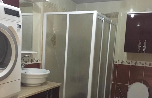 Pendik Apartment | Apartment within a Private Complex