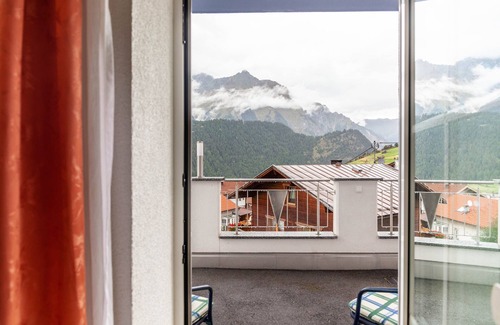 Nauders Apartment | Apartment "Wohlfühlnest" with Mountain View, Shared Sauna & Wi-Fi
