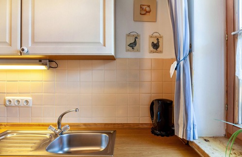 Mittenwald Apartment | Apartment 'Wohnung 1' with Mountain View, Balcony and Wi-Fi