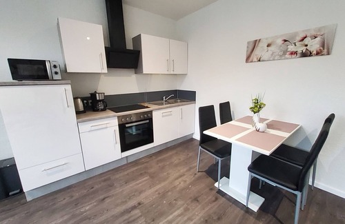 Veldhausen Apartment | Apartment 'Wohnung 1' with Shared Terrace and Wi-Fi