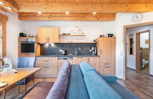Voehrenbach Apartment | Apartment 'Wohnung Mühlrad' with Balcony and Wi-Fi