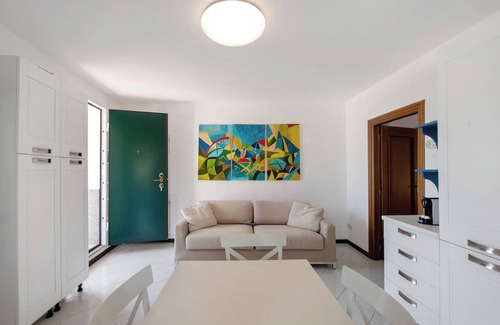 Celle Ligure Apartment | Apartment 'Zafferano Suites - Lavanda' with Sea View, Private Terrace and Wi-Fi