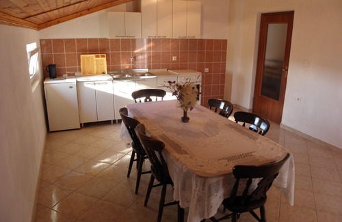 Vlasici Apartment | Apartment Zdrave - near beach: A6(5+1) - Vlasici, Island Pag, Croatia