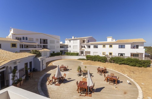 Cape Saint Vincent Apartment | Apartment ZEN with sea views, 100m from the beach - Wifi