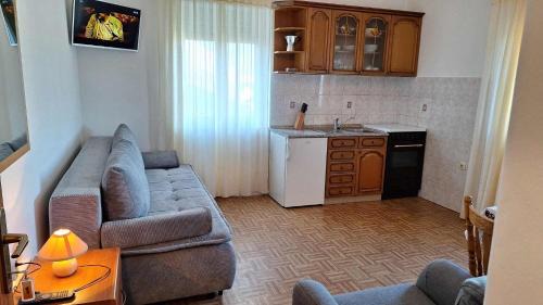 Veli Rat Apartment | Apartment Zvone
