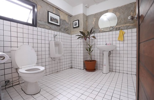 Thung Maha Mek Hostel | Apartment45 Hostel - Adults Only