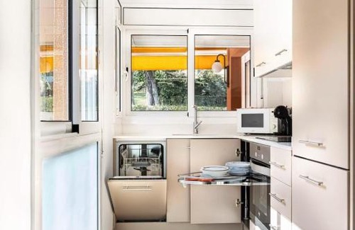 Calella de Palafrugell Apartment | Apartmento con piscina y pista de tennis