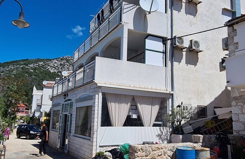 Milna Apartment | Apartments Ana i Ante (95131-A2) - Milna - island Hvar