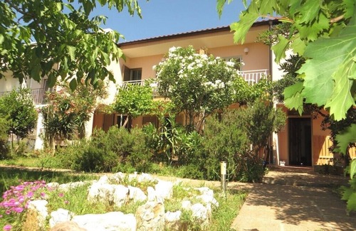 Baska Apartment | Apartments and rooms Nikica, (14170), Baška, hr