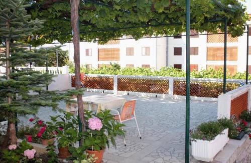 Palit House | Apartments and rooms with parking space Palit, Rab - 5061
