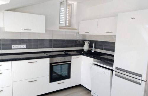 Trstenik Apartment | Apartments Bezek-Standard Two Bedroom Apartment with Terrace - potkrovlje