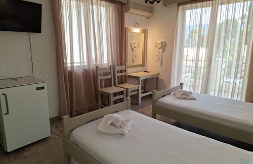 Poros Apartment | Apartments by Evita's Resort