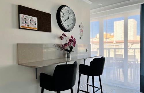 Tower Road Apartment | Apartments by Sliema promenade and beach