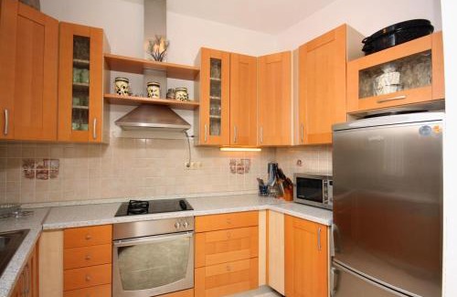 Barbat na Rabu Apartment | Apartments by the sea Barbat, Rab - 5005