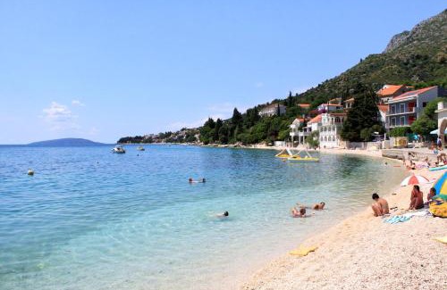 Brist Apartment | Apartments by the sea Brist, Makarska - 6813