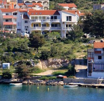 Grebastica Apartment | Apartments by the sea Grebastica, Sibenik - 4254