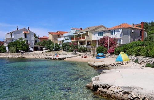 Mandre Apartment | Apartments by the sea Mandre, Pag - 4101