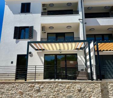 Nerezine Apartment | Apartments by the sea Nerezine, Losinj - 23786