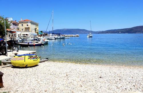 Valun Apartment | Apartments by the sea Valun, Cres - 16714