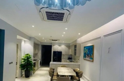 Hai Ba Trung Apartment | Apartments by Vitrine - 2 BR apartment