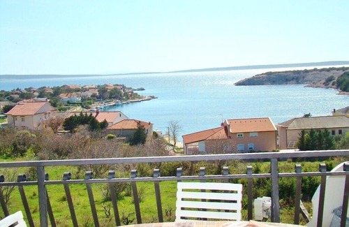 Simuni Apartment | Apartments Davorka, (14948), Šimuni, Croatia