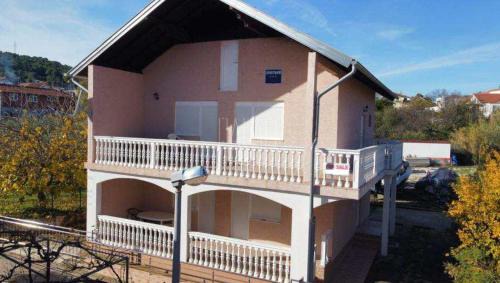 Bilice Apartment | Apartments Dino
