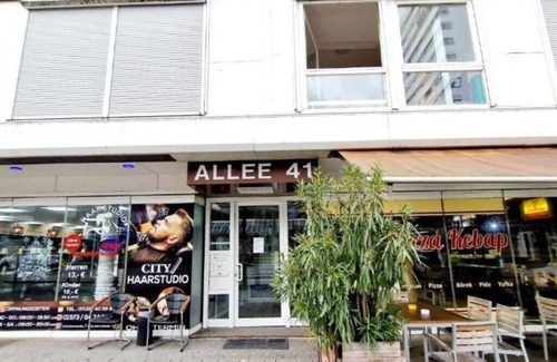 Heilbronn Apartment | Apartments EFDE GmbH - Allee 41 Superior Apartment 21 with small balcony