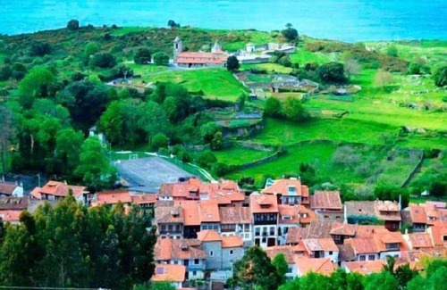 Cue Cottage | Apartments El Carril Studio Nº1 (2 people) Llanes-Cue