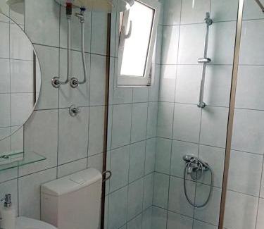 Gjerana Apartment | Apartments Fat e Jet - Pool & Breakfast