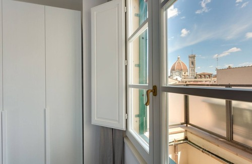 Duomo Apartment | Apartments Florence - Tornabuoni Terrace
