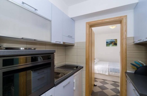 Drace Apartment | Apartments Gusti - One Bedroom Apartment with Terrace and Sea View