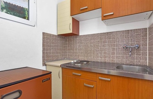 Pokrivenik Apartment | Apartments Igor (44141-A4) - Gdinj - island Hvar