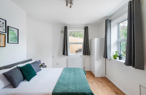 Tulse Hill Apartment | Apartments in Brixton next door to Brockwell Park