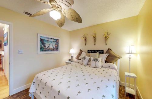 New Smyrna Beach Apartment | Apartments in New Smyrna Beach, FL, USA