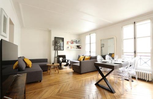 Quartier de Rochechouart Apartment | Apartments in Paris, France