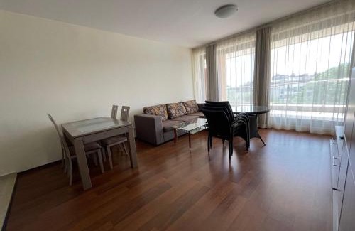 Chaika Apartment | Apartments in Peter House