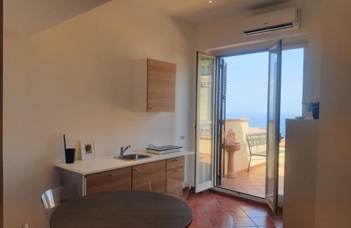 Taormina Apartment | Apartments in Taormina, Italy